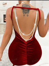 Load image into Gallery viewer, This Holiday's Velvet Dress
