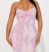 Load image into Gallery viewer, Paisley Chiffon Midi Dress
