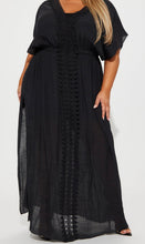 Load image into Gallery viewer, Plus Size Summer Breeze Maxi Dress
