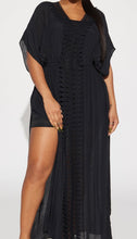Load image into Gallery viewer, Plus Size Summer Breeze Maxi Dress
