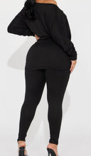 Load image into Gallery viewer, Plus Size: Dust Off My Shoulder Legging Set
